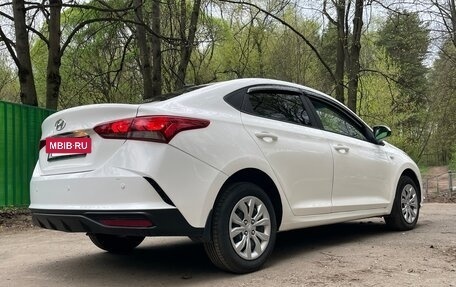 Hyundai Solaris II рестайлинг, 2021 год, 1 220 000 рублей, 7 фотография