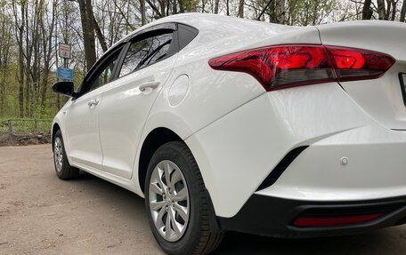 Hyundai Solaris II рестайлинг, 2021 год, 1 220 000 рублей, 19 фотография