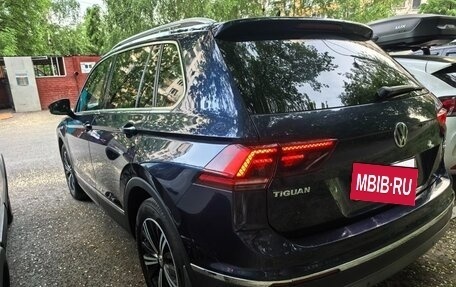 Volkswagen Tiguan II, 2018 год, 2 250 000 рублей, 5 фотография