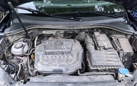 Volkswagen Tiguan II, 2018 год, 2 250 000 рублей, 24 фотография