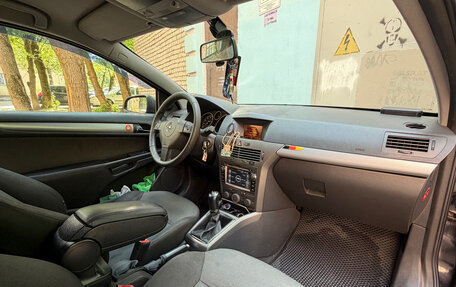 Opel Astra H, 2005 год, 330 000 рублей, 10 фотография