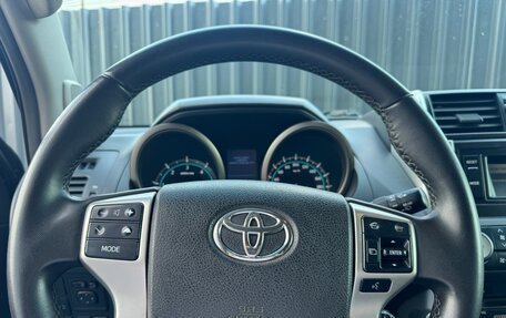 Toyota Land Cruiser Prado 150 рестайлинг 2, 2012 год, 2 270 000 рублей, 15 фотография