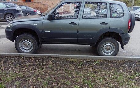 Chevrolet Niva I рестайлинг, 2012 год, 320 000 рублей, 2 фотография