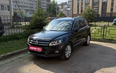Volkswagen Tiguan I, 2013 год, 1 330 000 рублей, 2 фотография