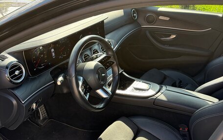 Mercedes-Benz E-Класс, 2021 год, 4 900 000 рублей, 8 фотография
