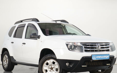 Renault Duster I рестайлинг, 2012 год, 989 000 рублей, 2 фотография
