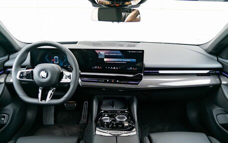 BMW 5 серия, 2026 год, 13 990 000 рублей, 11 фотография