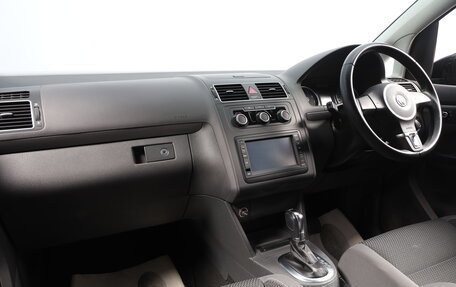 Volkswagen Touran III, 2012 год, 1 249 000 рублей, 8 фотография
