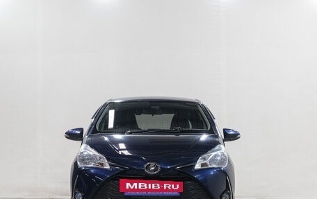Toyota Vitz, 2018 год, 999 000 рублей, 2 фотография