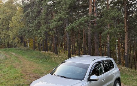 Volkswagen Tiguan I, 2010 год, 1 280 000 рублей, 1 фотография