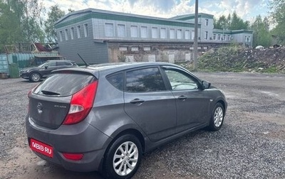 Hyundai Solaris II рестайлинг, 2013 год, 650 000 рублей, 1 фотография