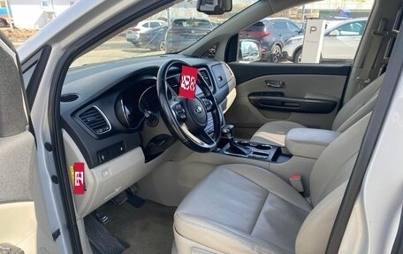 KIA Carnival III, 2019 год, 2 900 000 рублей, 7 фотография