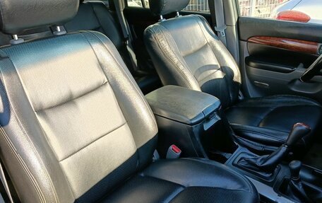 Toyota Land Cruiser Prado 120 рестайлинг, 2007 год, 1 480 000 рублей, 10 фотография