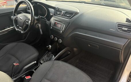 KIA Rio III рестайлинг, 2015 год, 865 000 рублей, 9 фотография