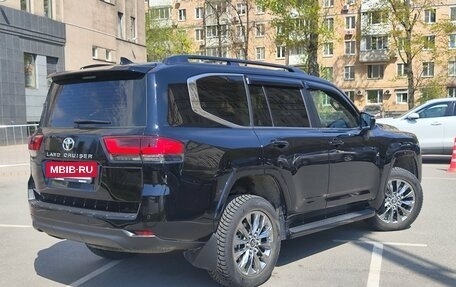 Toyota Land Cruiser, 2024 год, 13 000 000 рублей, 4 фотография