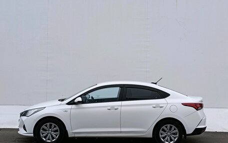 Hyundai Solaris II рестайлинг, 2021 год, 1 765 000 рублей, 8 фотография