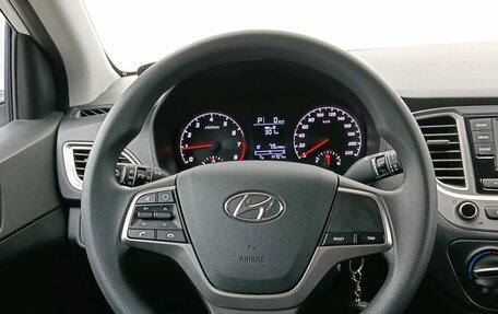 Hyundai Solaris II рестайлинг, 2021 год, 1 765 000 рублей, 16 фотография
