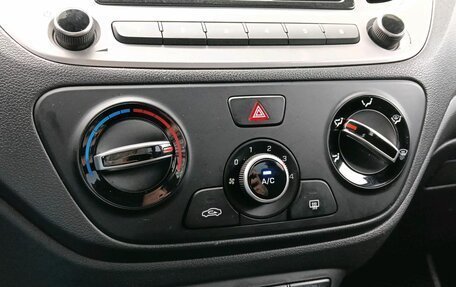 Hyundai Solaris II рестайлинг, 2021 год, 1 765 000 рублей, 18 фотография