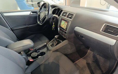 Volkswagen Jetta VI, 2017 год, 1 269 000 рублей, 8 фотография