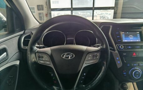Hyundai Santa Fe III рестайлинг, 2017 год, 2 269 000 рублей, 10 фотография