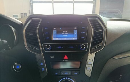 Hyundai Santa Fe III рестайлинг, 2017 год, 2 269 000 рублей, 11 фотография