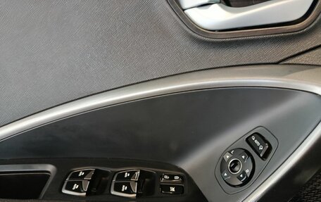 Hyundai Santa Fe III рестайлинг, 2017 год, 2 269 000 рублей, 16 фотография