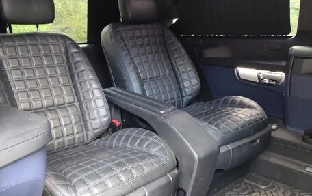 Mercedes-Benz Viano, 2013 год, 3 000 000 рублей, 4 фотография