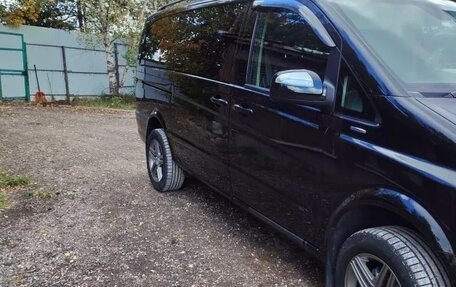 Mercedes-Benz Viano, 2013 год, 3 000 000 рублей, 10 фотография