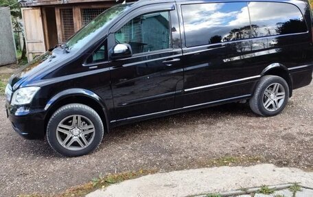 Mercedes-Benz Viano, 2013 год, 3 000 000 рублей, 12 фотография