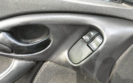 Ford Focus IV, 2004 год, 177 000 рублей, 15 фотография