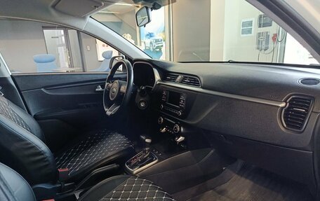 KIA Rio IV, 2020 год, 1 659 000 рублей, 8 фотография