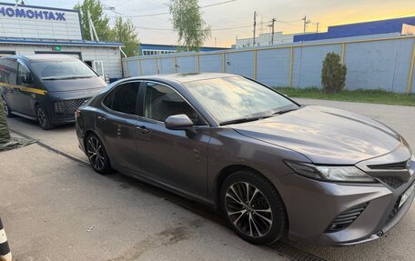 Toyota Camry, 2017 год, 1 460 000 рублей, 8 фотография