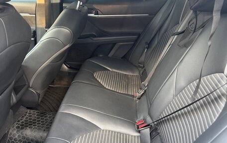 Toyota Camry, 2017 год, 1 460 000 рублей, 9 фотография