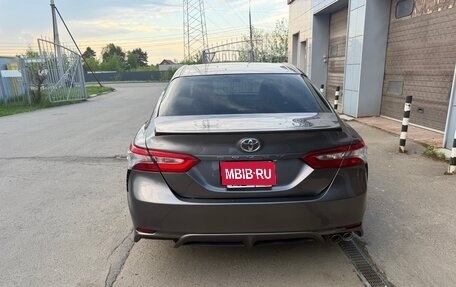 Toyota Camry, 2017 год, 1 460 000 рублей, 5 фотография