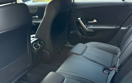 Mercedes-Benz A-Класс, 2022 год, 2 230 000 рублей, 8 фотография