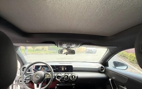 Mercedes-Benz A-Класс, 2022 год, 2 230 000 рублей, 5 фотография