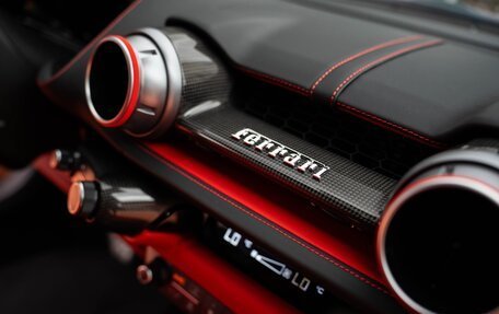 Ferrari 812, 2020 год, 36 500 000 рублей, 11 фотография