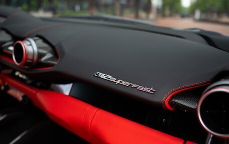 Ferrari 812, 2020 год, 36 500 000 рублей, 10 фотография