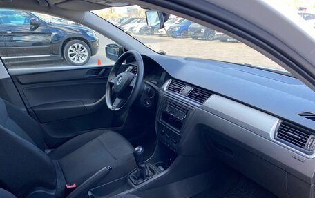 Skoda Rapid I, 2015 год, 705 000 рублей, 12 фотография