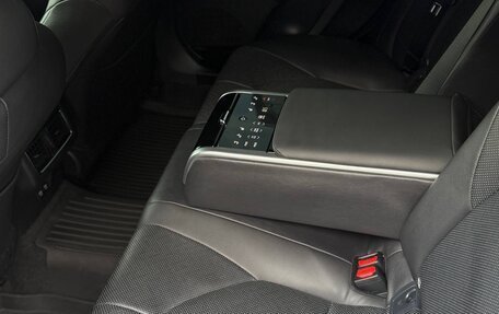Toyota Camry, 2021 год, 3 395 000 рублей, 10 фотография