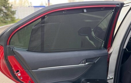 Toyota Camry, 2021 год, 3 395 000 рублей, 16 фотография