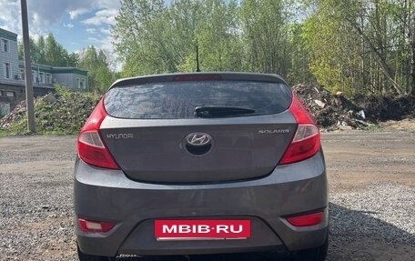 Hyundai Solaris II рестайлинг, 2013 год, 650 000 рублей, 5 фотография