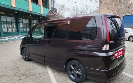 Nissan Serena III, 2010 год, 920 000 рублей, 4 фотография