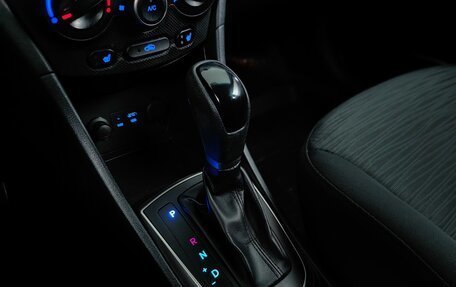 Hyundai Solaris II рестайлинг, 2015 год, 915 000 рублей, 16 фотография