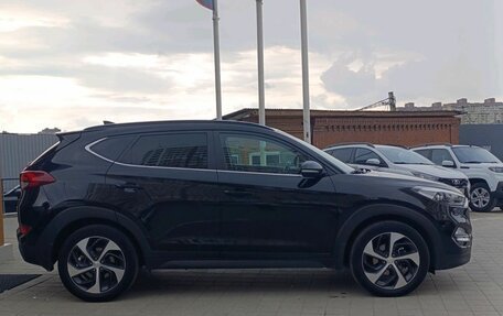 Hyundai Tucson III, 2018 год, 2 400 000 рублей, 4 фотография