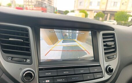 Hyundai Tucson III, 2018 год, 2 400 000 рублей, 14 фотография