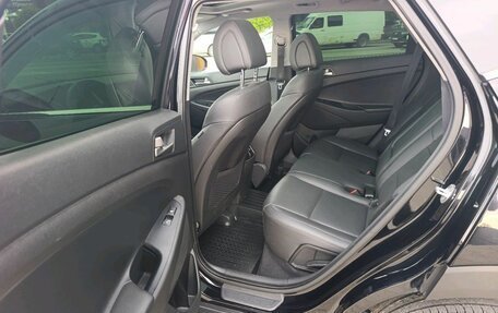 Hyundai Tucson III, 2018 год, 2 400 000 рублей, 18 фотография