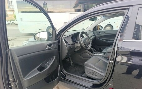 Hyundai Tucson III, 2018 год, 2 400 000 рублей, 9 фотография