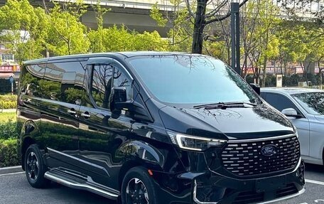 Ford Tourneo Custom I рестайлинг, 2024 год, 4 390 750 рублей, 3 фотография