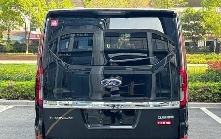 Ford Tourneo Custom I рестайлинг, 2024 год, 4 390 750 рублей, 5 фотография
